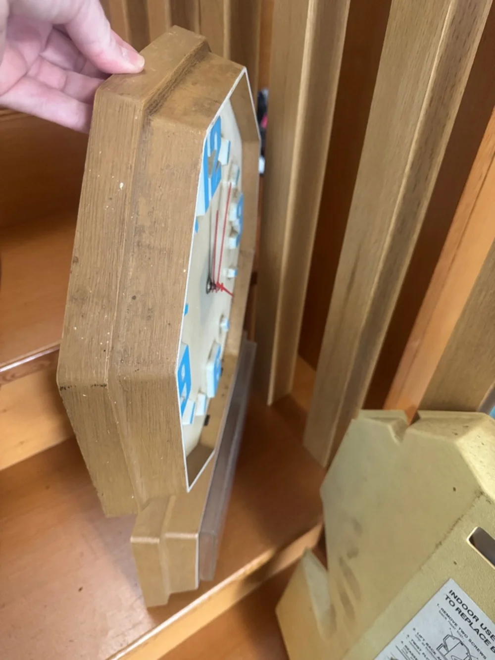 VTG 1980’s Pepsi-Cola Retro Wall Clock-repair/parts/diy-upcycle/decor/man cave - Picture 7 of 10